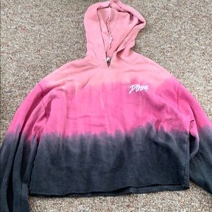 vs pink ombré cropped hoodie